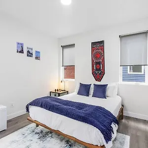 Highgarden The Seat Of House Tyrell Sweet , Seattle United States