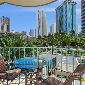 Waikiki 2br King Beds Short Walk To Convention And Beaches , Honolulu United States